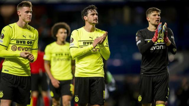 V体育官网-德甲欧联杯综述：多特技不如人，莱比锡强势晋级